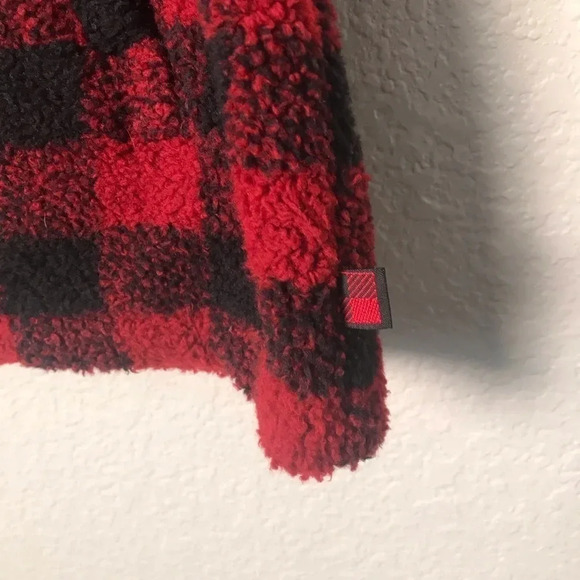 Woolrich Buffalo plaid zip up vest‎ red black medium - Picture 4 of 10